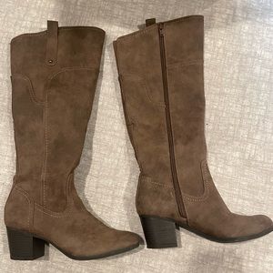 Nordstrom Grey/Brown Boots
